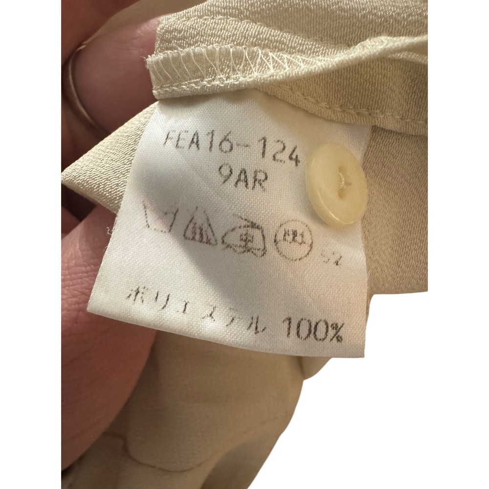 Burberrys Vintage Cream Long Sleeve Button Back Blouse Tailored Crepe Top - Picture 10 of 10